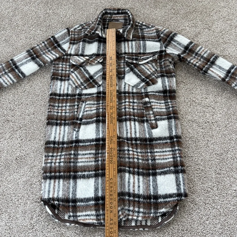Blank NYC Womens Small Plaid Shacket Jacket Fuzzy Button Down‎ Brown White